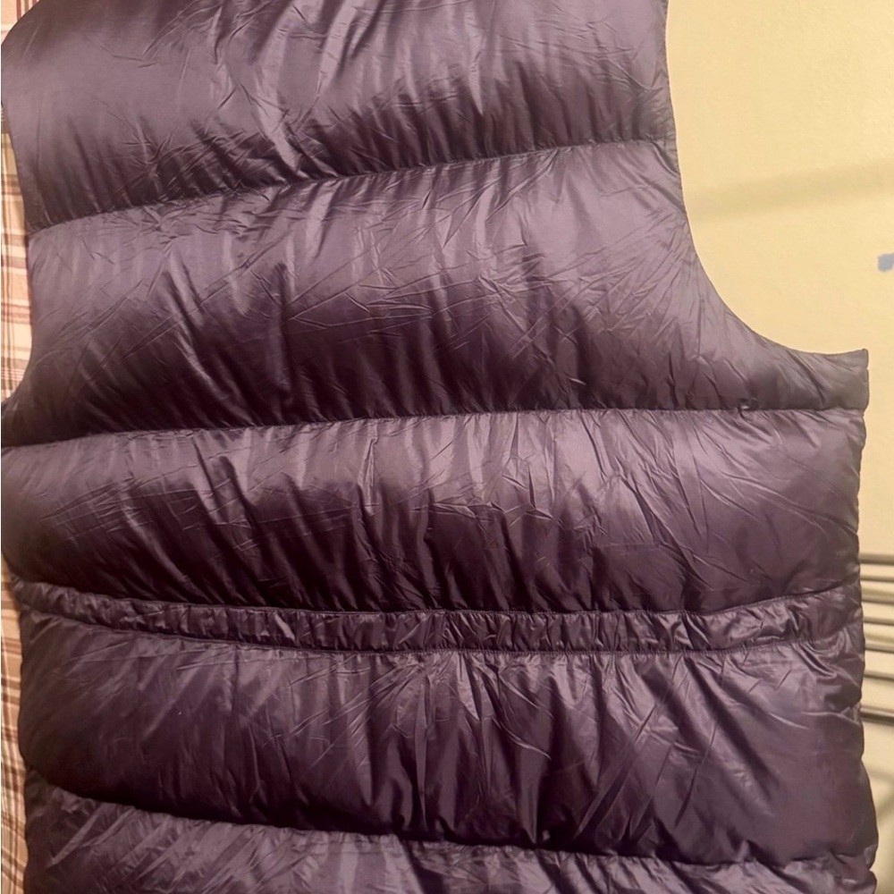 Lululemon Feather Weight down vest graphite NEW WITH TAGS XL - Picture 9 of 11